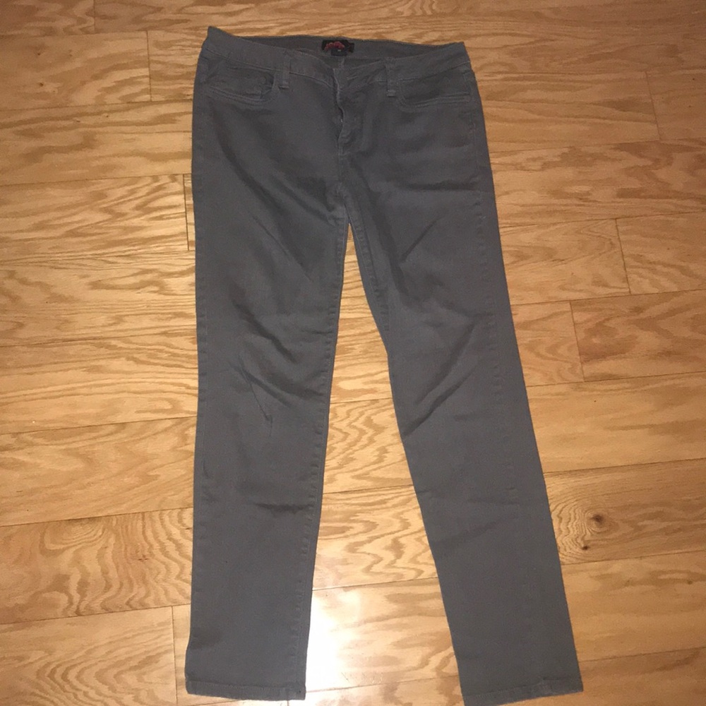 Grey skinny jeans